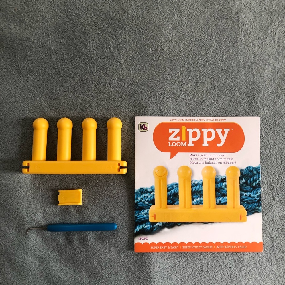 Zippy Loom by - Kb